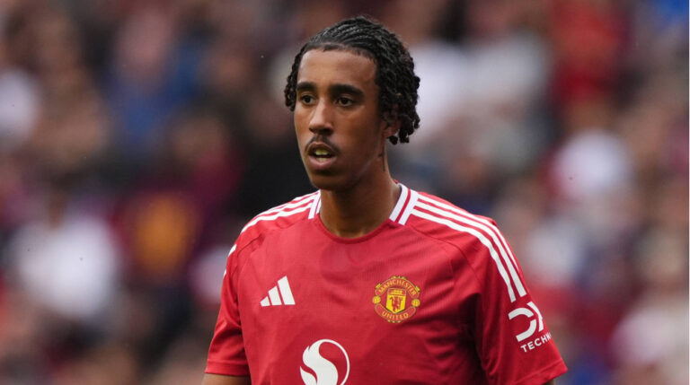 Transfer Leny Yoro